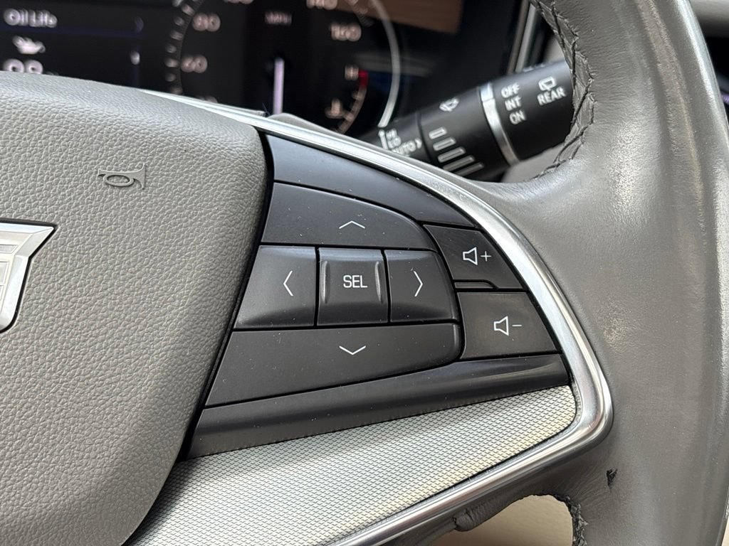 Used 2021 Cadillac XT5 Premium Luxury w/ LPO, Premium Carpet Package AWD/4WD image 20