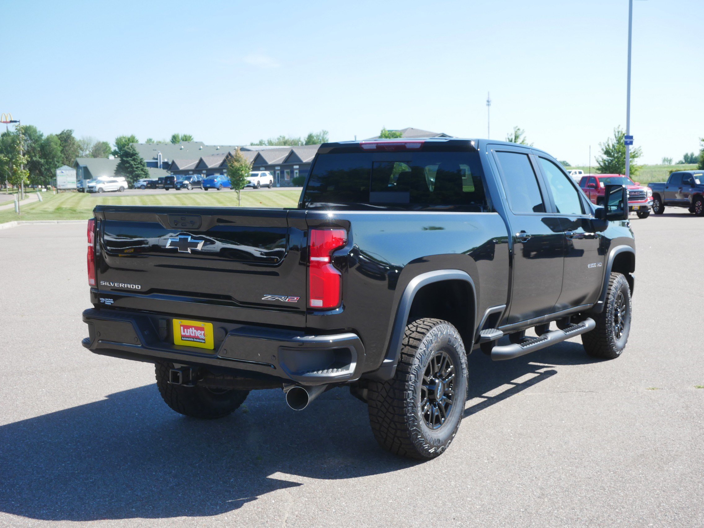 New 2026 Chevrolet Silverado 2500 ZR2 AWD/4WD image 3