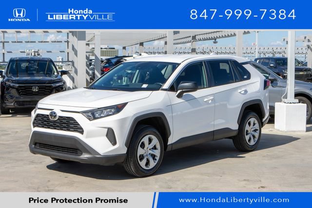 Used 2022 Toyota RAV4 LE AWD/4WD image 1