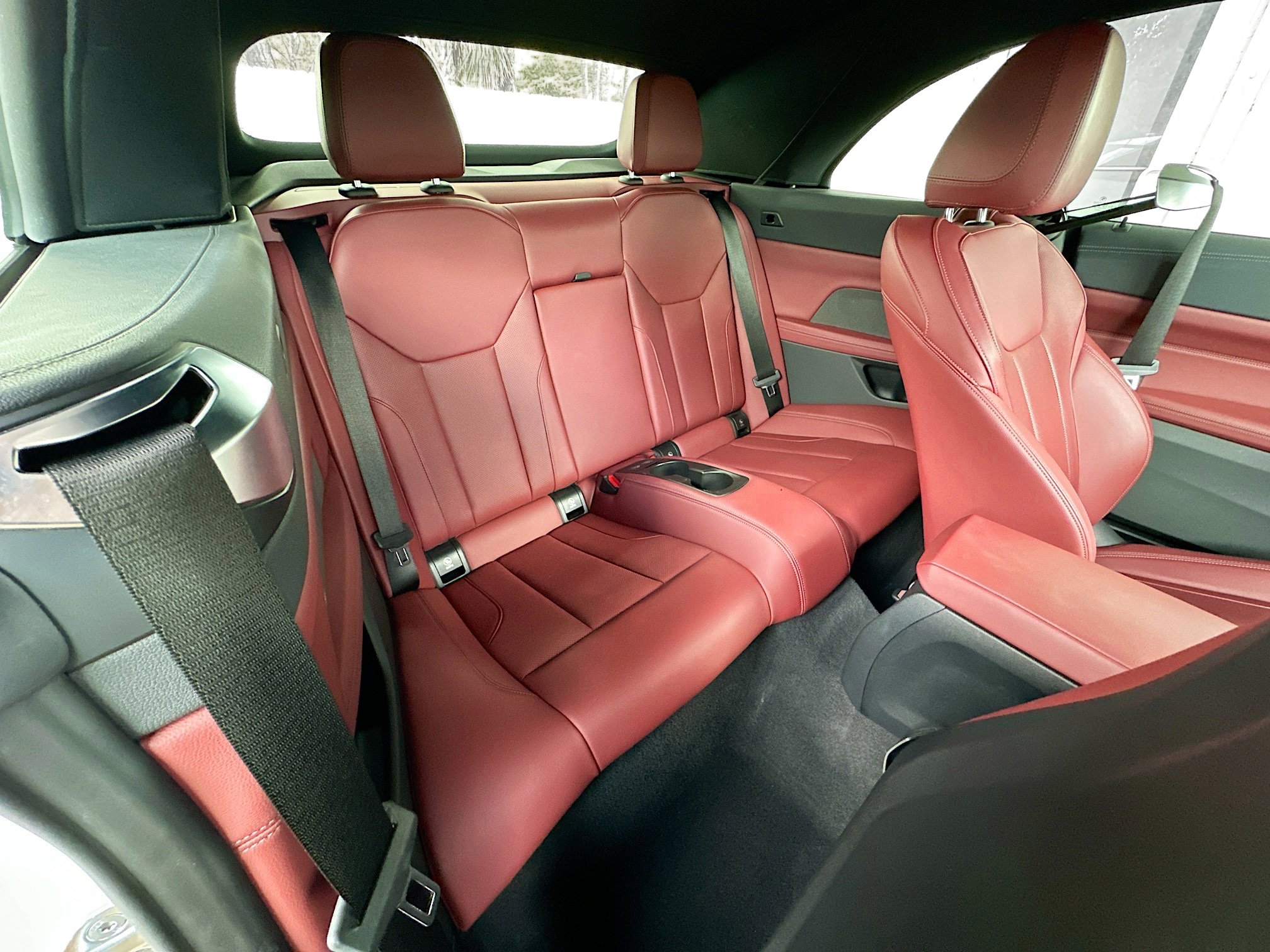 Certified 2024 BMW 440i xDrive Convertible w/ Shadowloine Package image 27