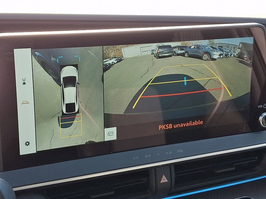 Used 2024 Toyota Prius Limited w/ Limited Premium Package image 19