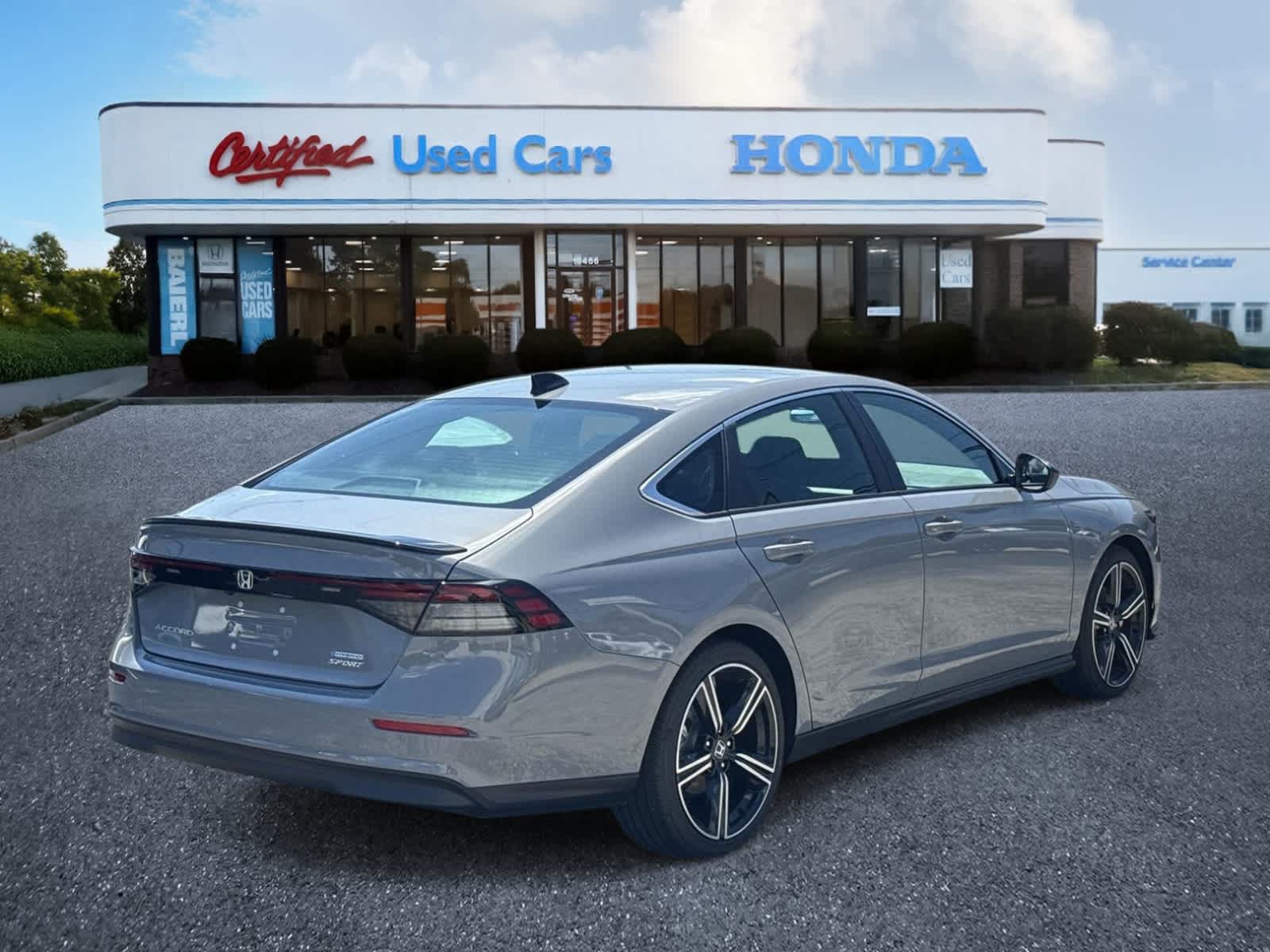 Used 2025 Honda Accord Sport image 5