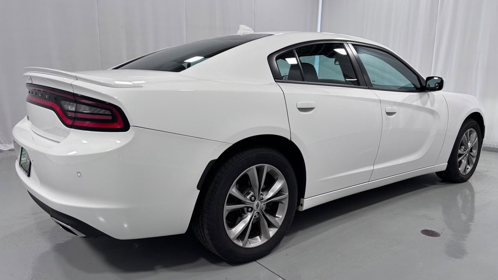 Used 2020 Dodge Charger SXT w/ Cold Weather Package AWD/4WD image 5