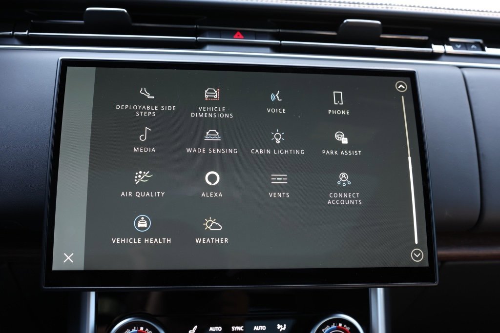 Used 2023 Land Rover Range Rover Long Wheelbase Autobiography image 34