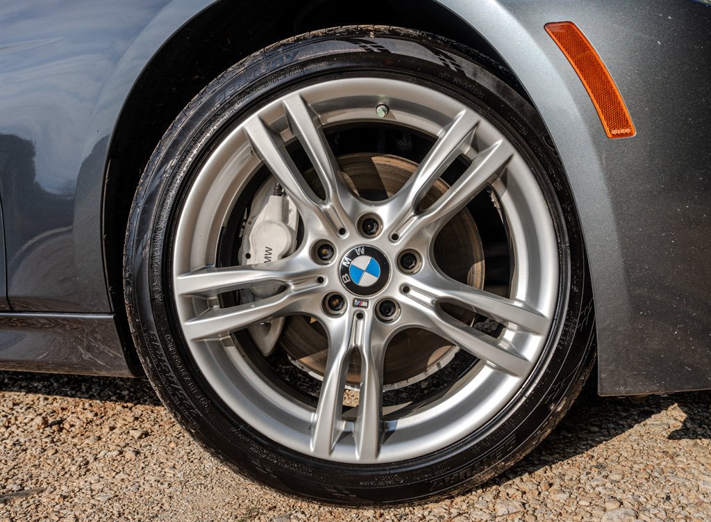 Used 2015 BMW 335i Sedan RWD image 13