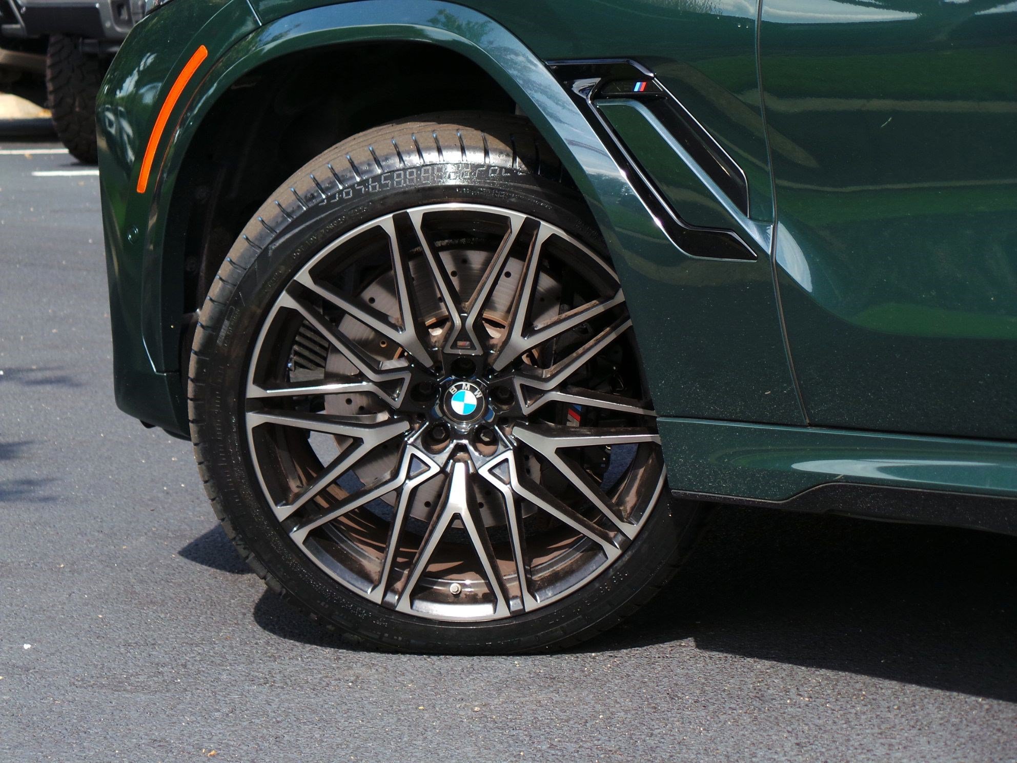 Used 2024 BMW X6 M Competition w/ Executive Package AWD/4WD image 18