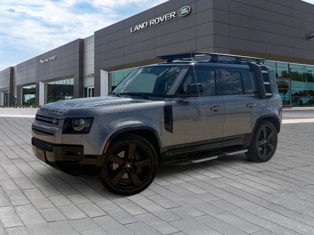 Used 2023 Land Rover Defender 110 X-Dynamic SE AWD/4WD image 1