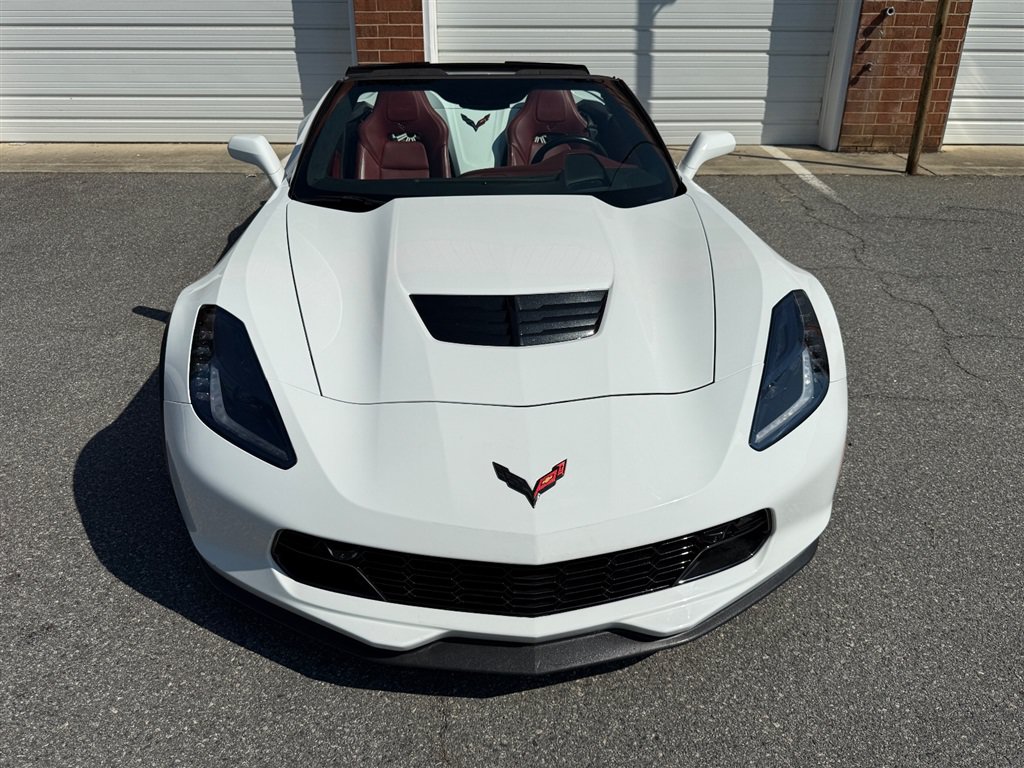 Used 2018 Chevrolet Corvette Z06 RWD image 13