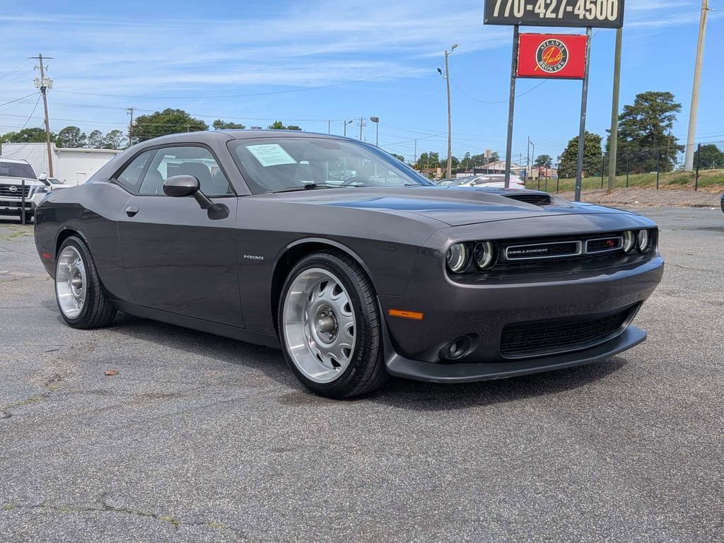 Used 2021 Dodge Challenger R/T RWD image 3