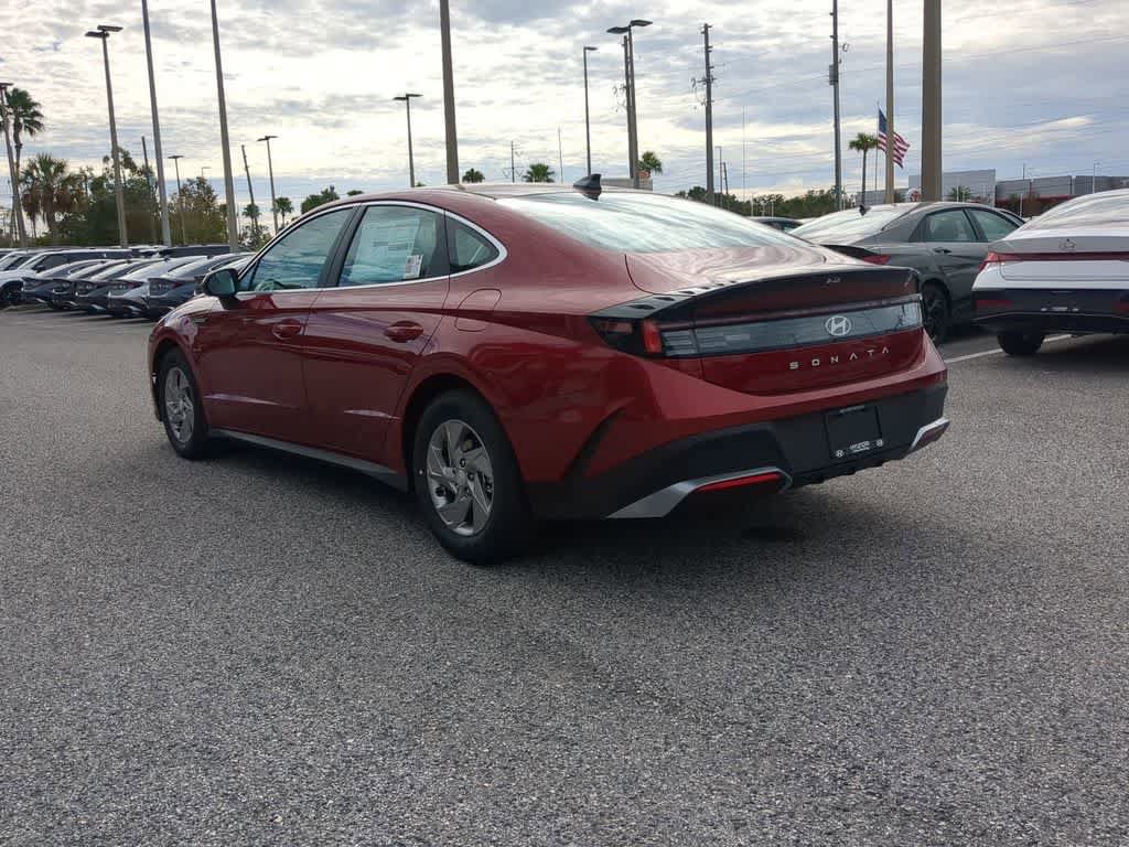 New 2026 Hyundai Sonata SE FWD image 4