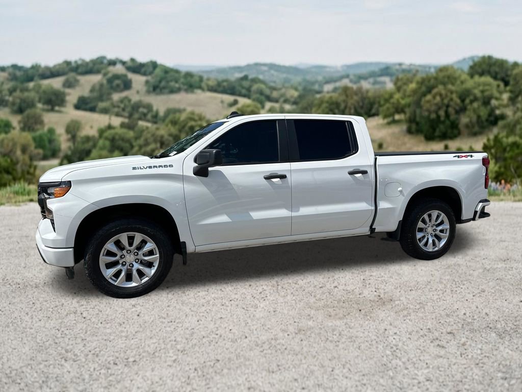 Used 2023 Chevrolet Silverado 1500 Custom AWD/4WD image 4
