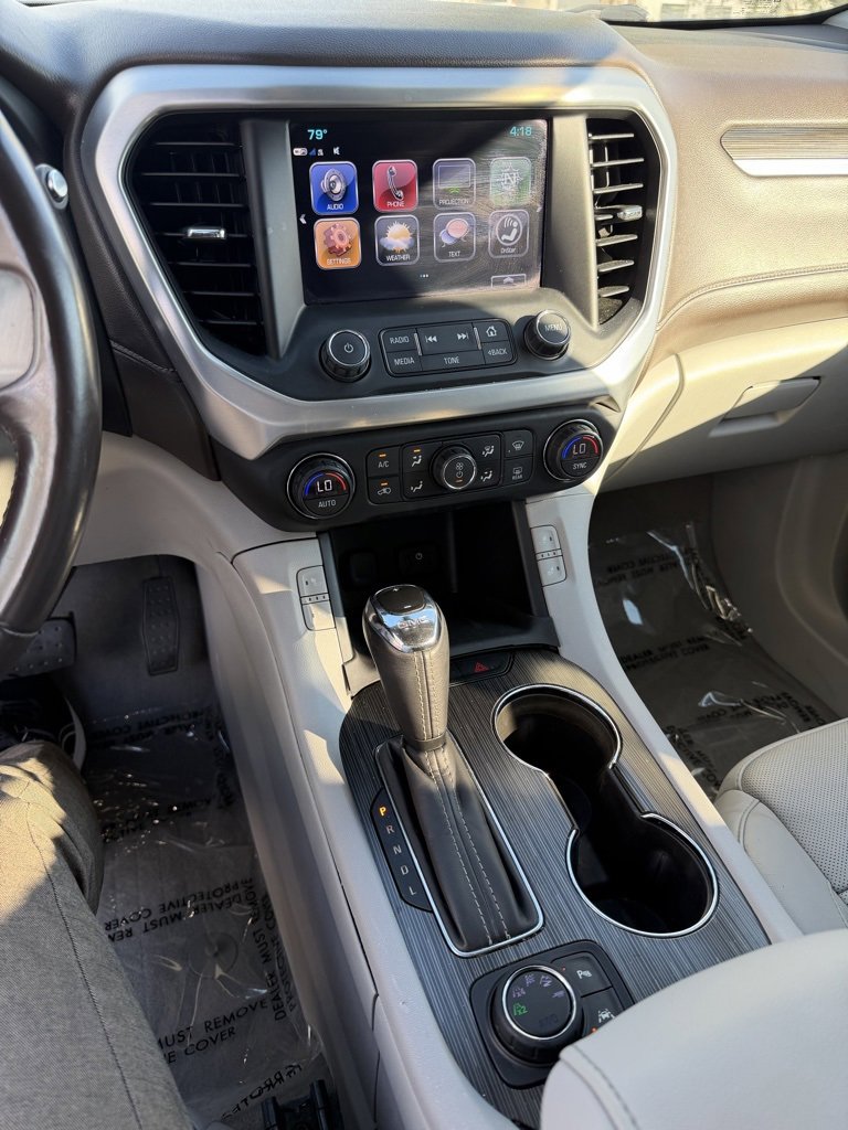 Used 2017 GMC Acadia SLT image 11