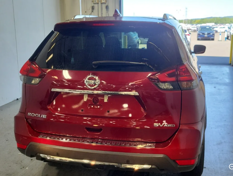 Used 2020 Nissan Rogue SV AWD/4WD image 3