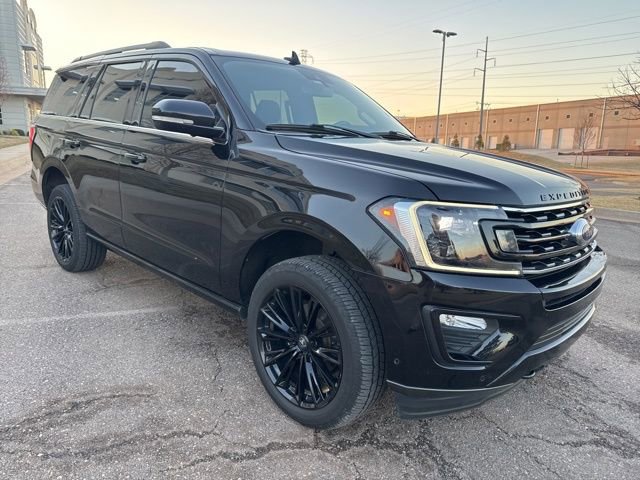 Used 2021 Ford Expedition Limited image 3