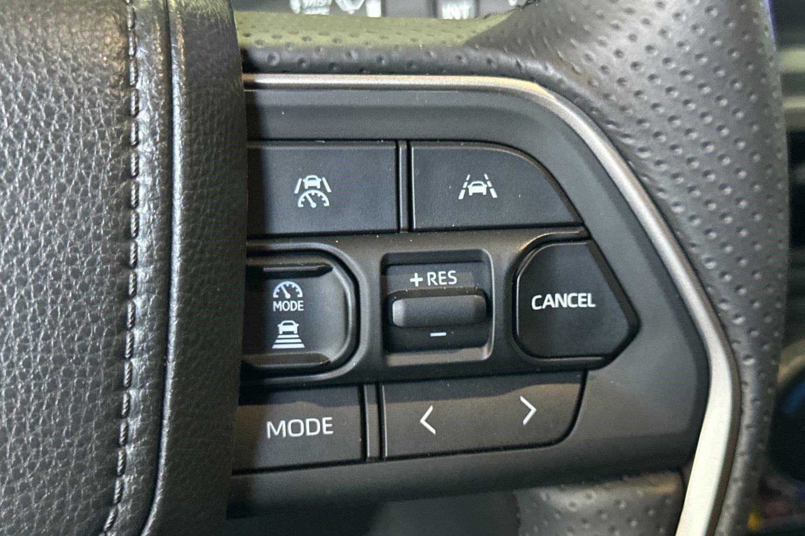 Used 2026 Toyota 4Runner TRD Off-Road AWD/4WD image 30