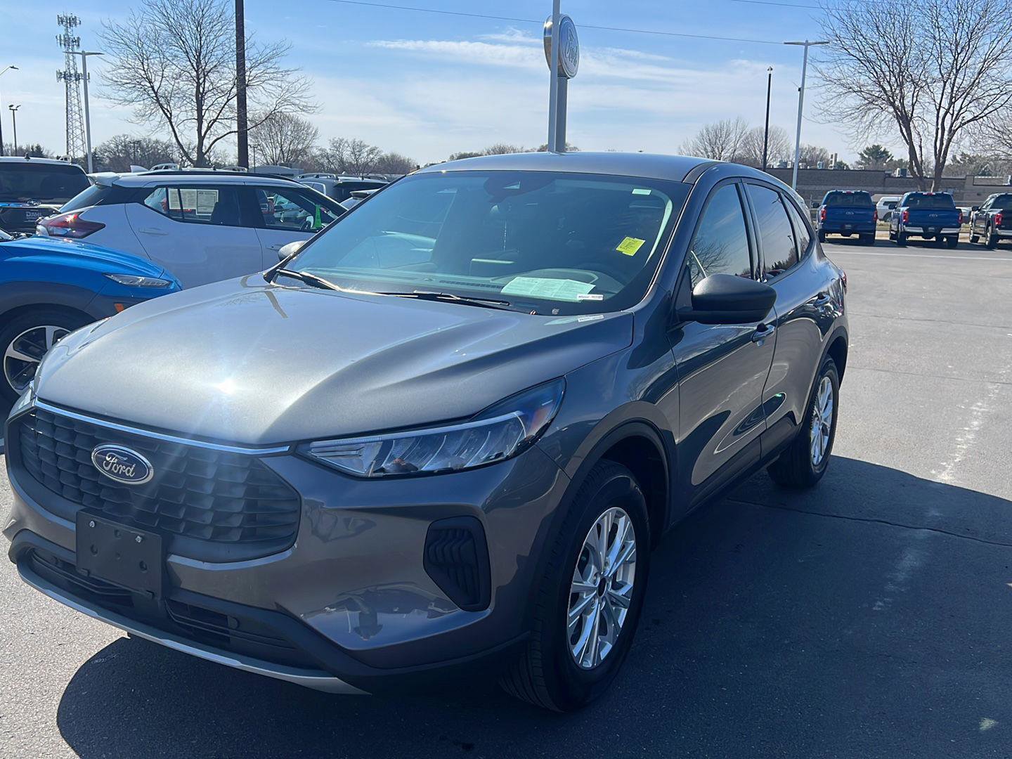 Used 2025 Ford Escape Active w/ Cold Weather Package image 13