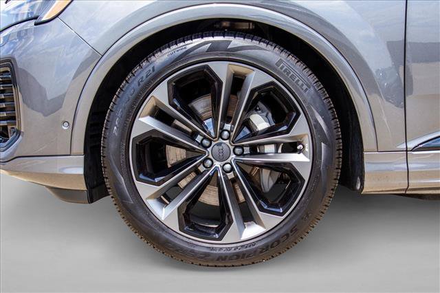 Certified 2026 Audi Q7 3.0T Premium Plus w/ Premium Plus Package AWD/4WD image 9
