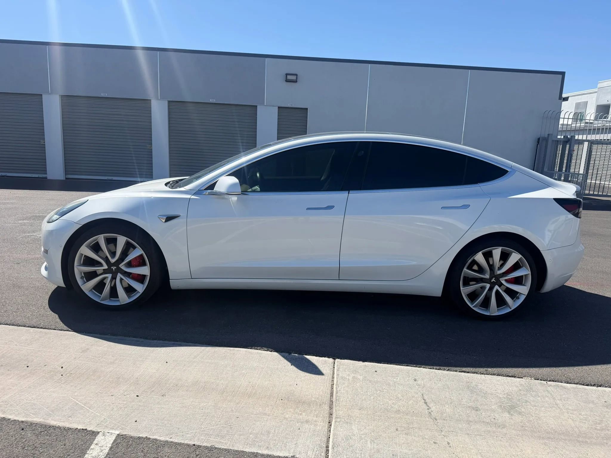 Used 2019 Tesla Model 3 Performance AWD/4WD image 3