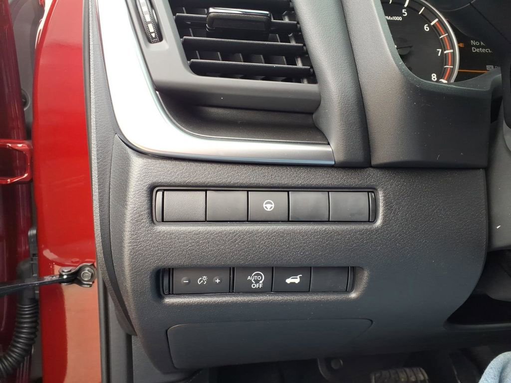 New 2026 Nissan Rogue SV image 18