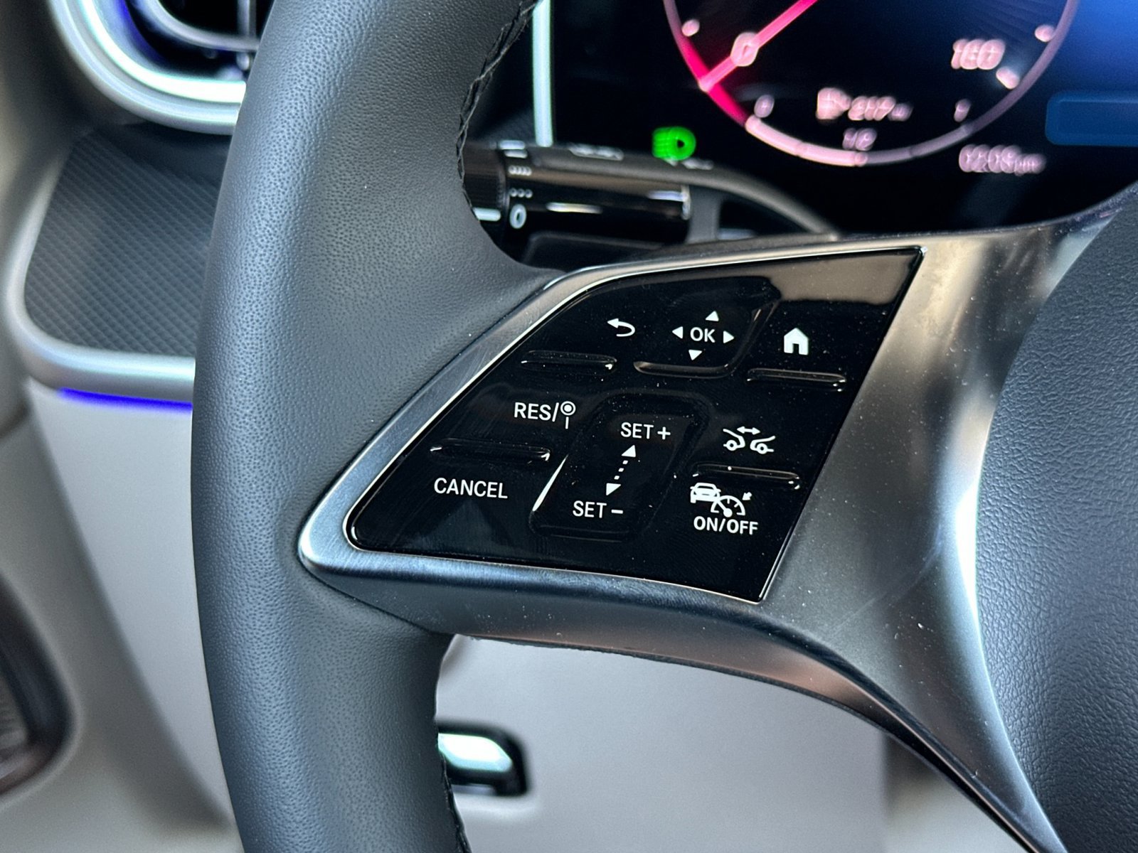 New 2026 Mercedes-Benz CLE 300 4MATIC Cabriolet image 27