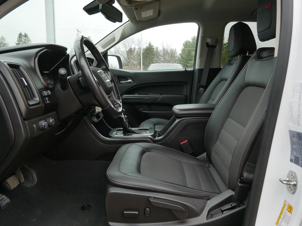 Used 2022 GMC Canyon AT4 w/ Trailering Package image 8