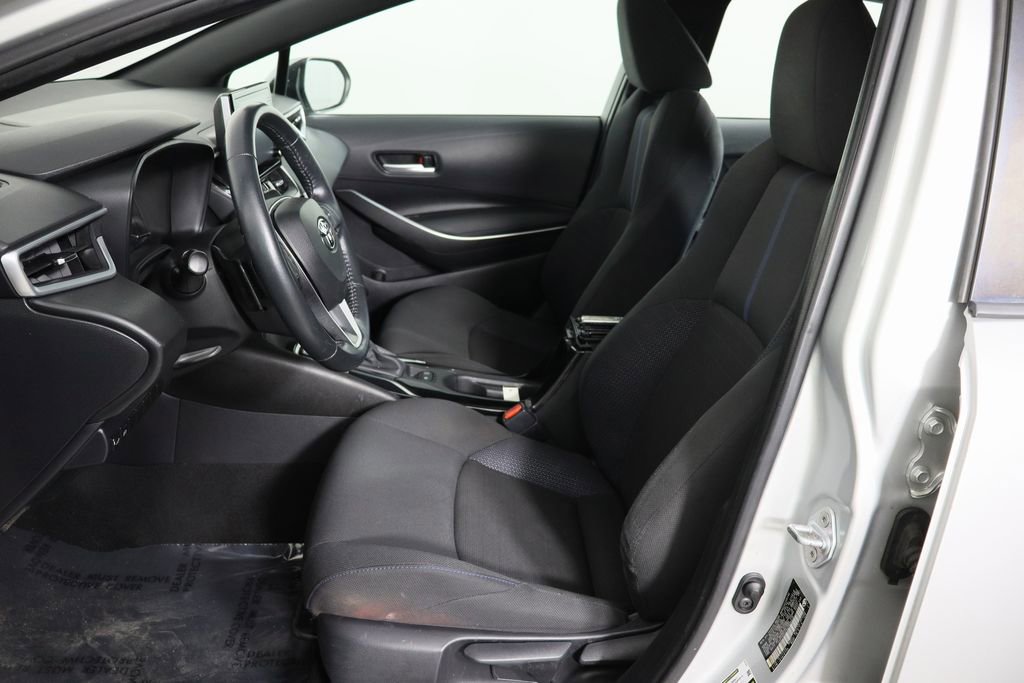 Used 2020 Toyota Corolla SE w/ SE Premium Package image 15