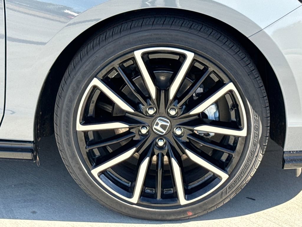 New 2026 Honda Accord Touring image 10