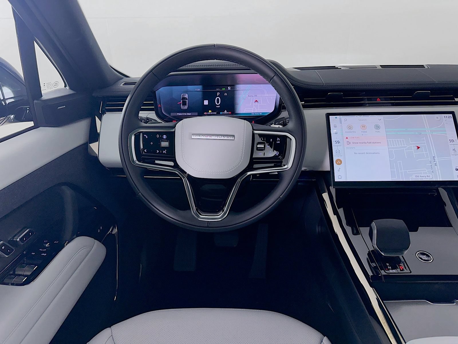 New 2026 Land Rover Range Rover Sport SE AWD/4WD image 15