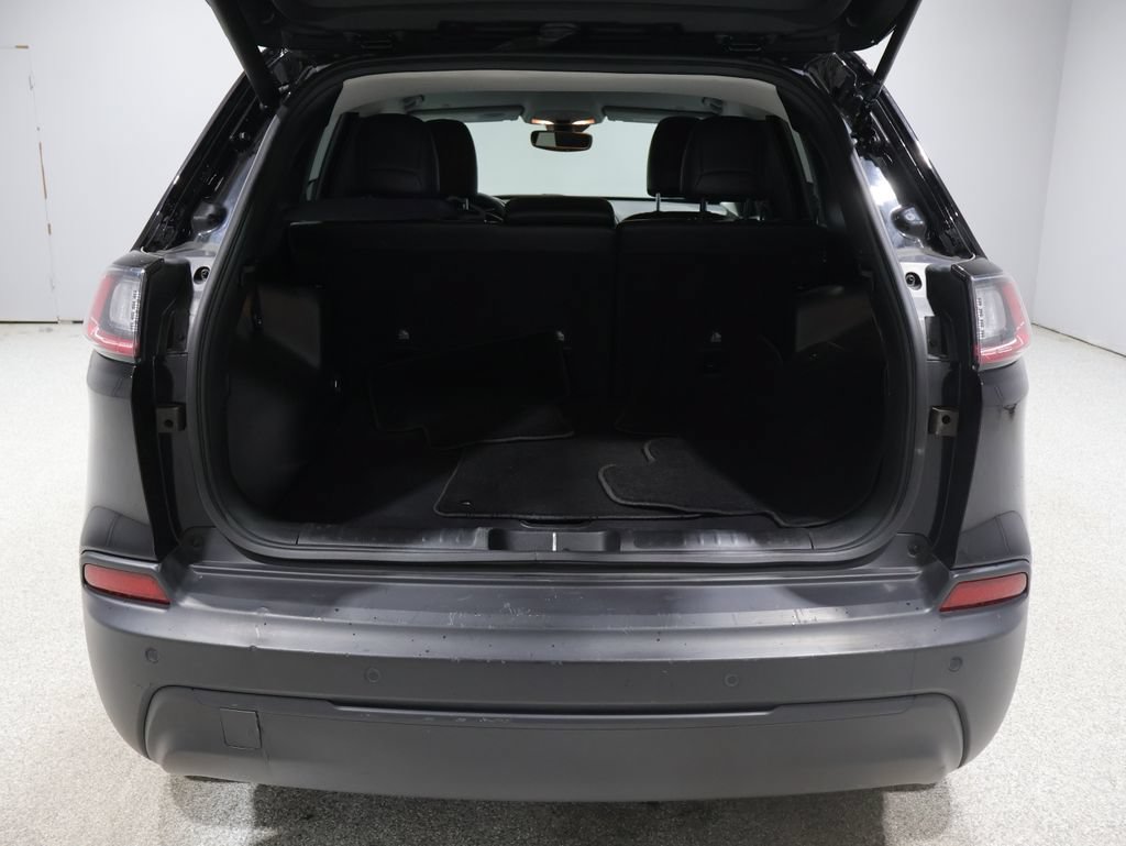 Used 2023 Jeep Cherokee Altitude Lux AWD/4WD image 20