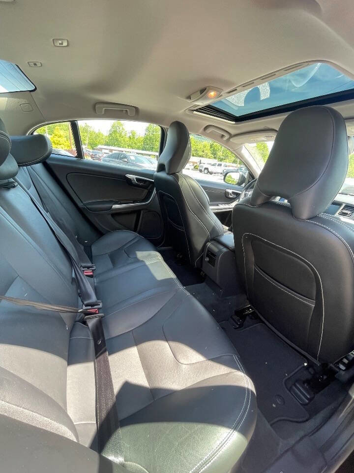 Used 2017 Volvo S60 T5 Dynamic w/ Vision Package FWD image 20