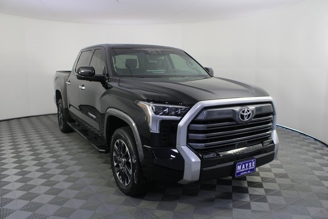 Used 2024 Toyota Tundra Limited image 28