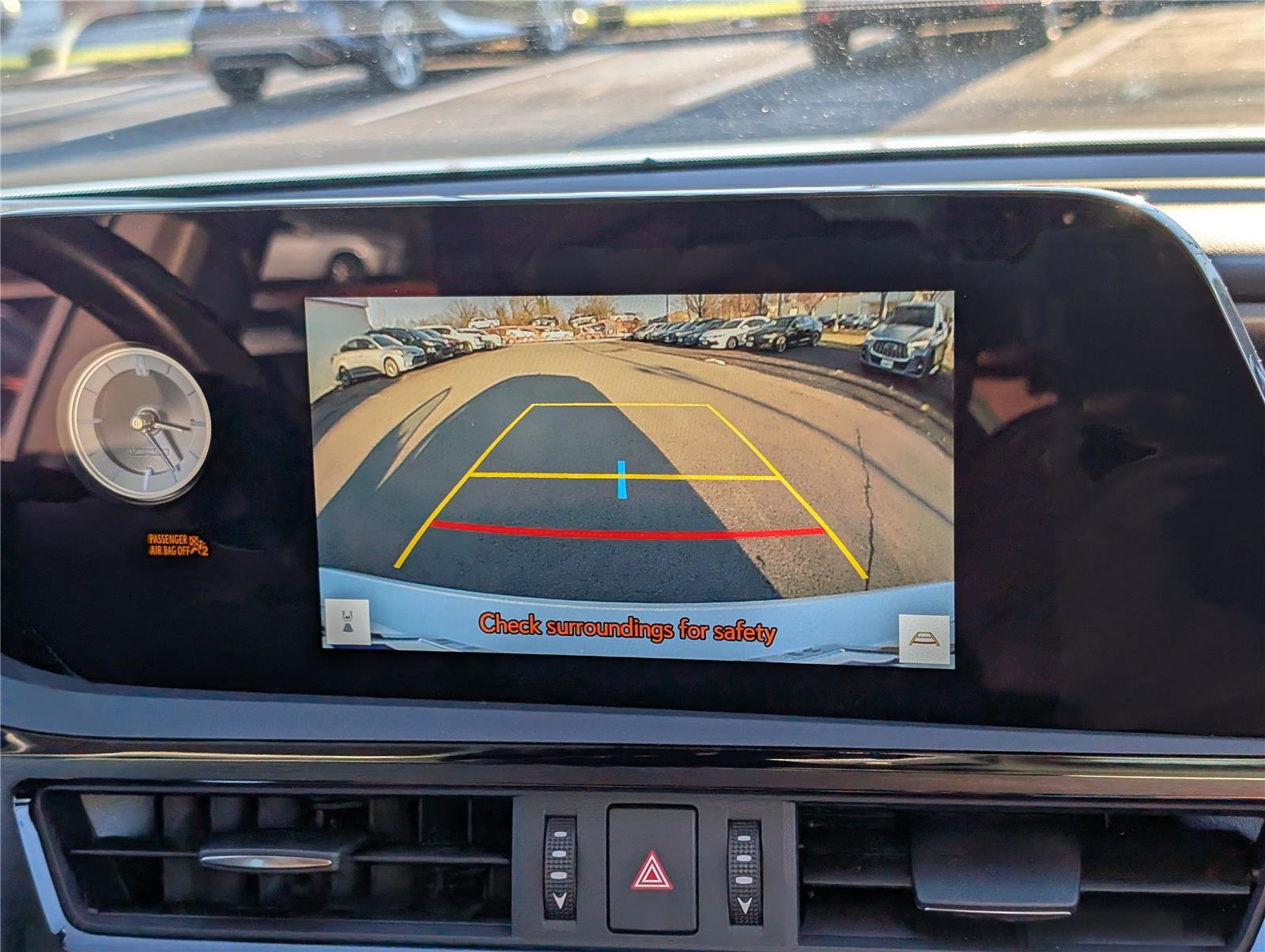 Certified 2023 Lexus ES 350 w/ Premium Package image 26