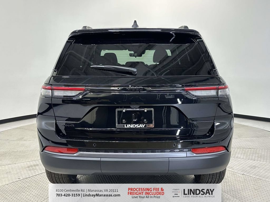 New 2026 Jeep Grand Cherokee Altitude AWD/4WD image 6