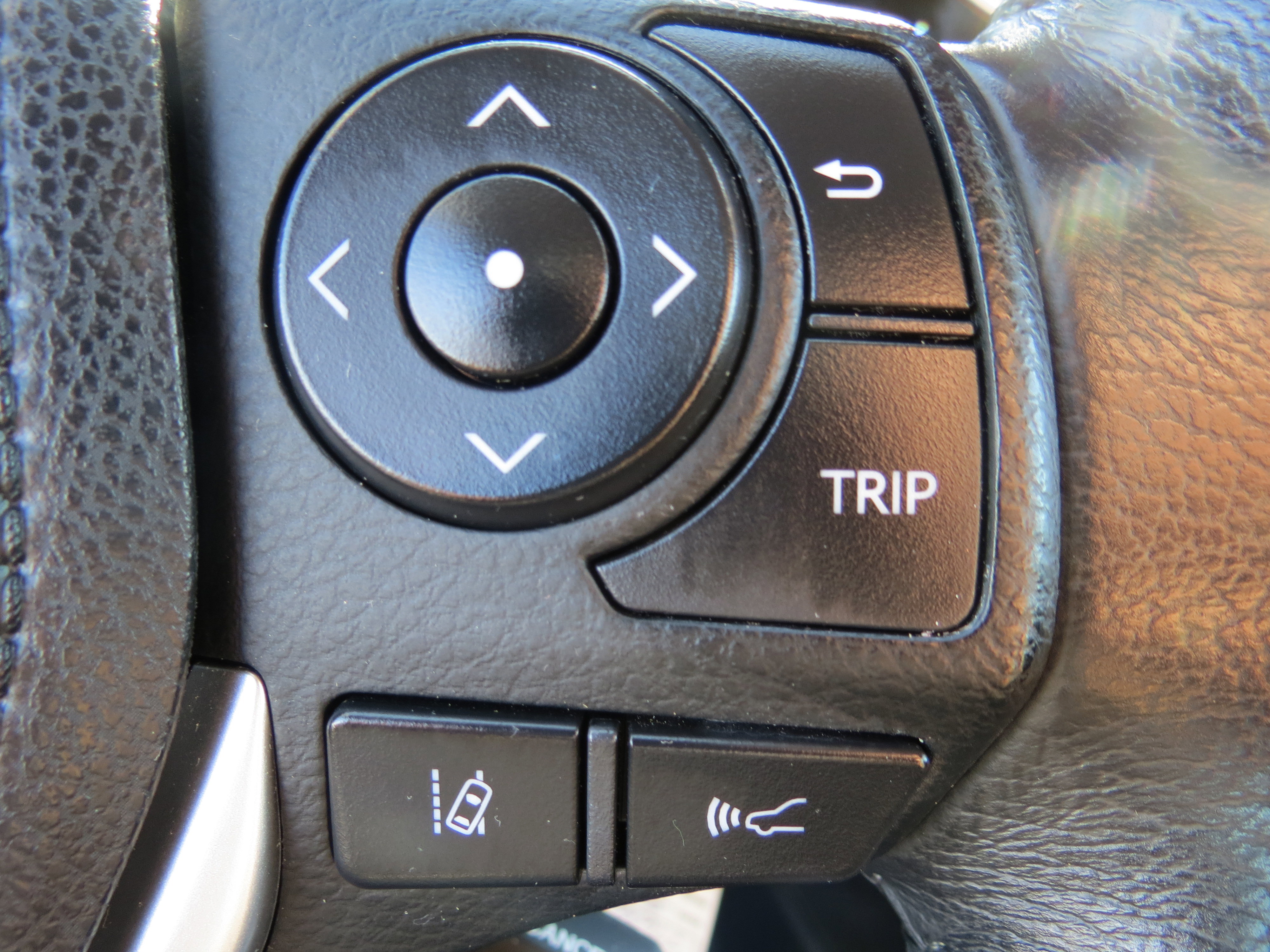 Used 2017 Toyota Corolla SE image 12