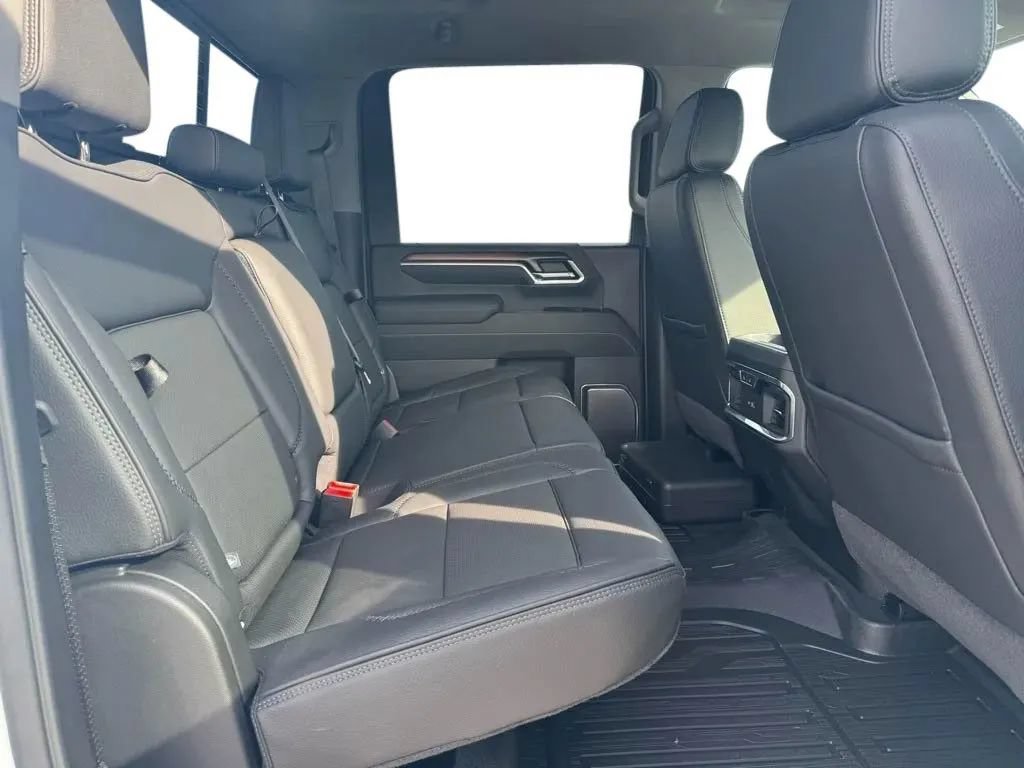 New 2026 GMC Sierra 2500 Denali w/ Technology Package AWD/4WD image 19