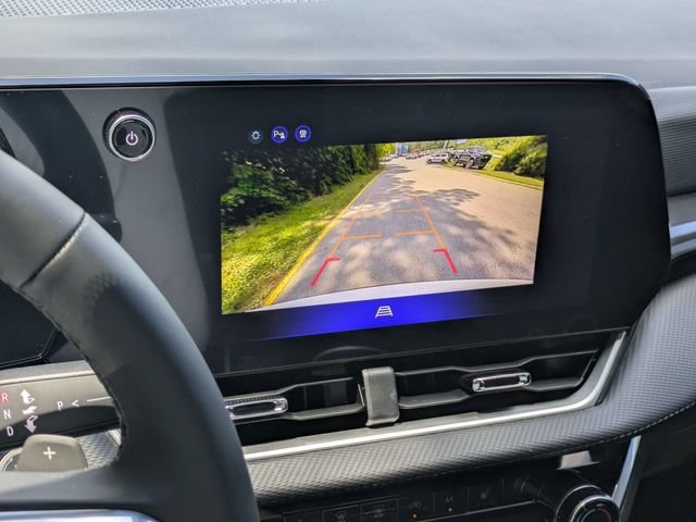 New 2027 Chevrolet Equinox LT FWD image 17