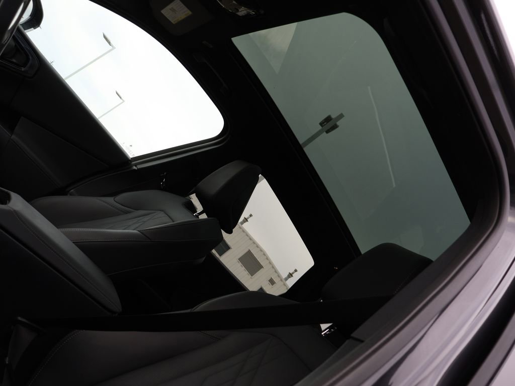 Used 2025 BMW X3 xDrive30i image 44