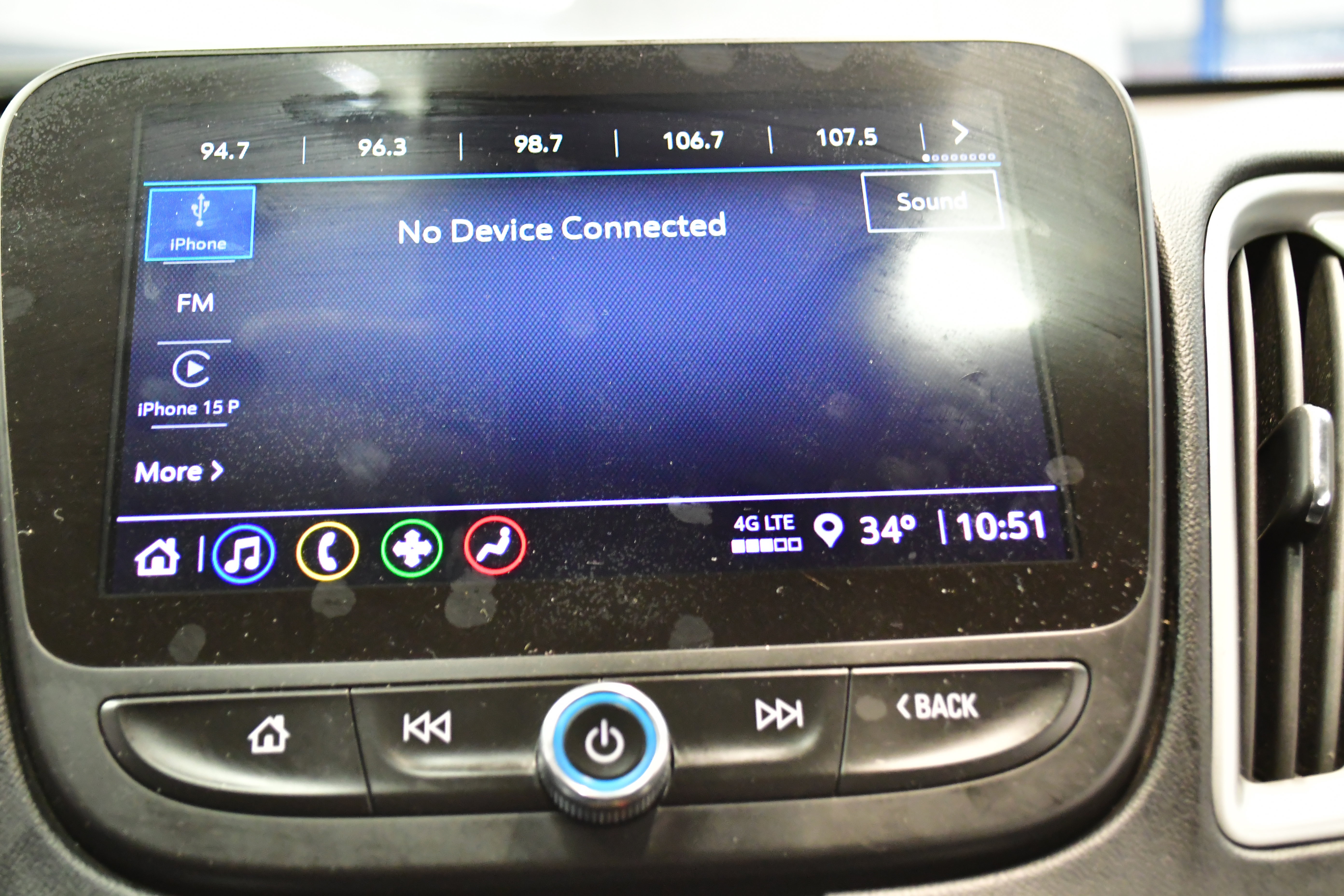 Used 2024 Chevrolet Malibu LT image 25