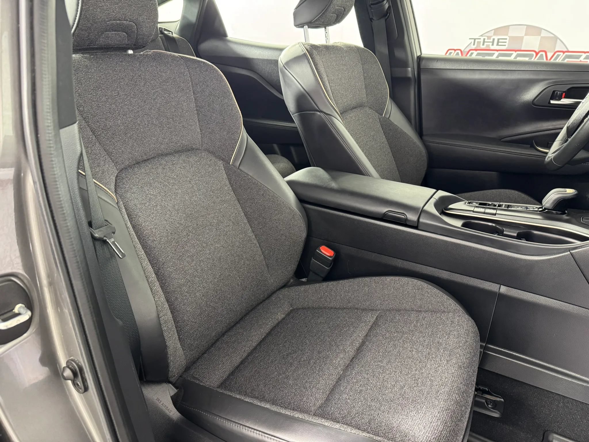 Used 2023 Toyota Crown AWD/4WD image 32