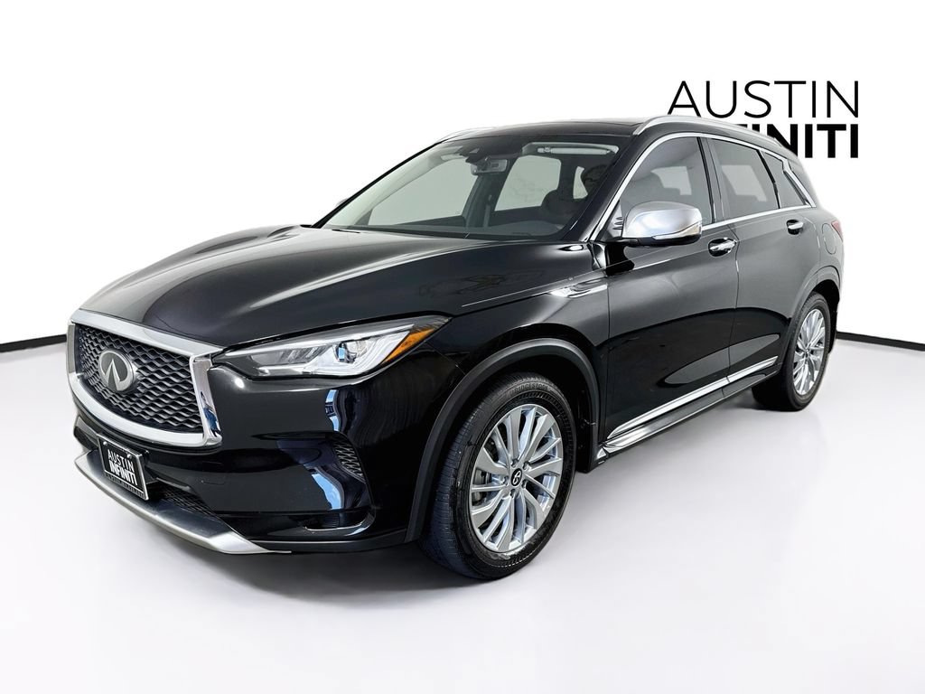 Certified 2023 INFINITI QX50 Luxe w/ Accent Package FWD image 5