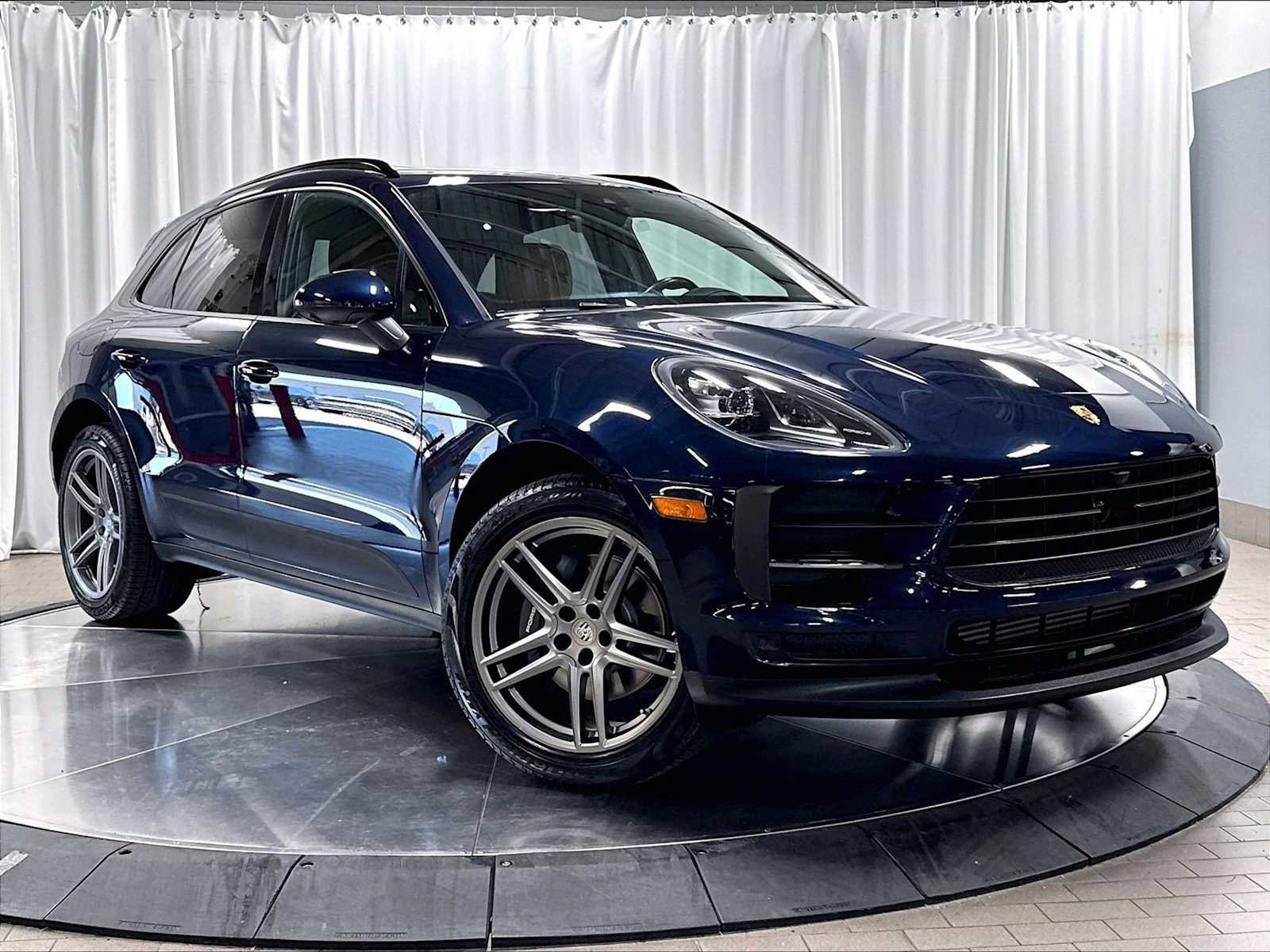 Used 2021 Porsche Macan AWD/4WD image 11