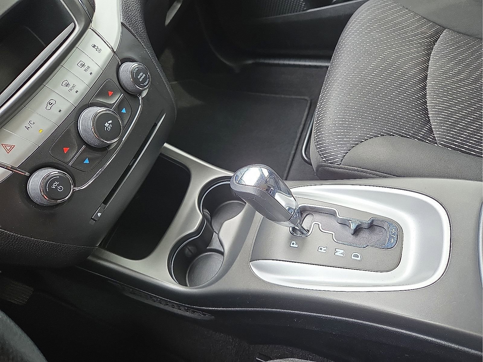 Used 2020 Dodge Journey SE w/ Blacktop Package image 25