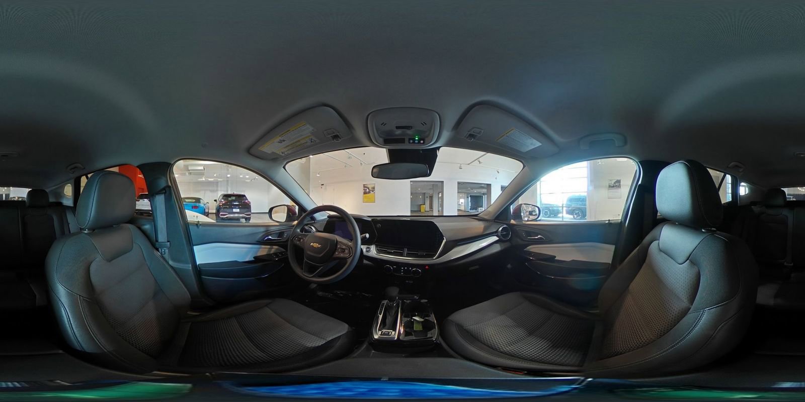 Used 2025 Chevrolet Trax LT FWD image 41