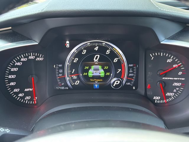 Used 2017 Chevrolet Corvette Stingray Coupe w/ 1LT RWD image 22