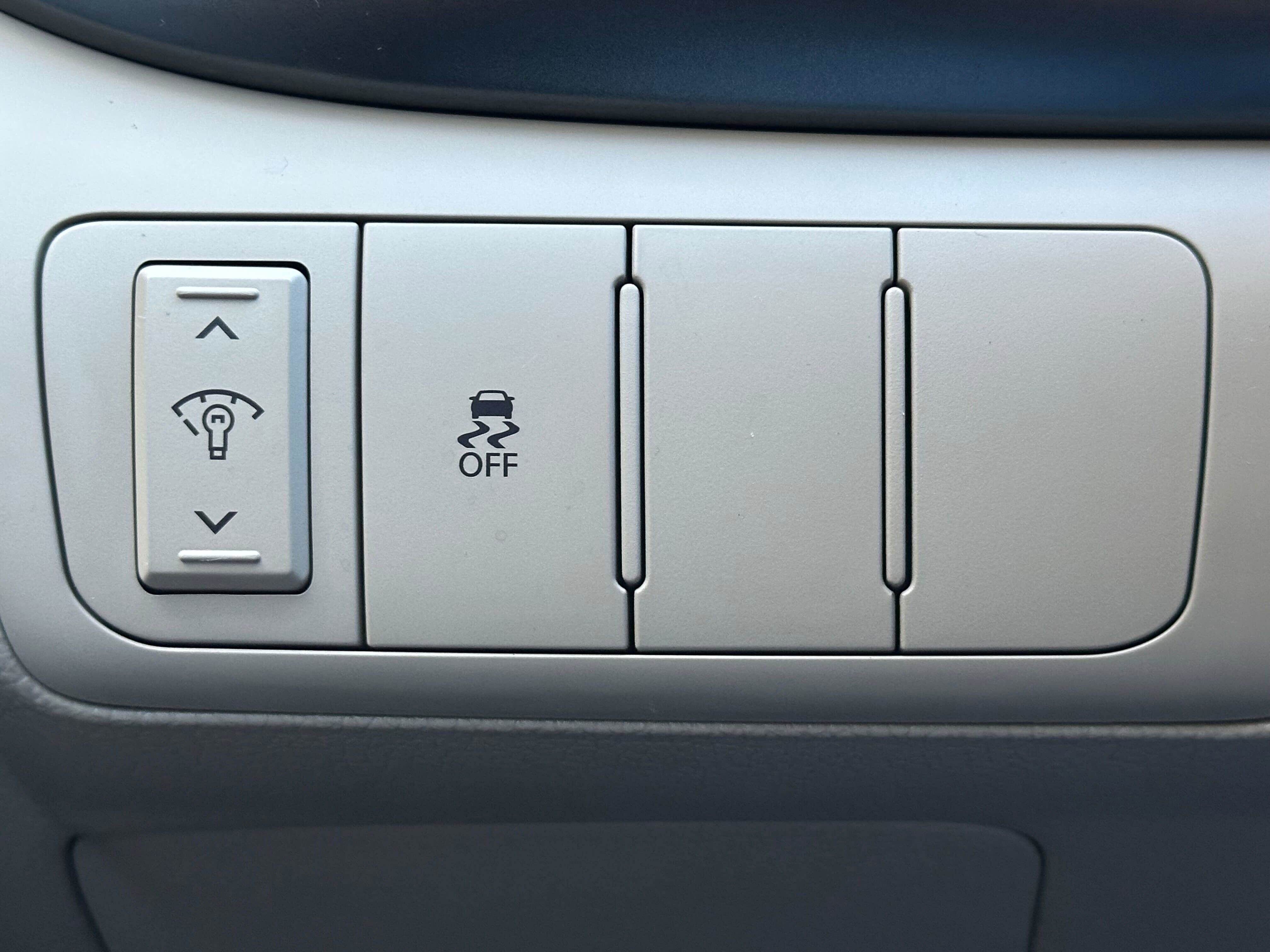 Used 2016 Kia Optima Hybrid image 29