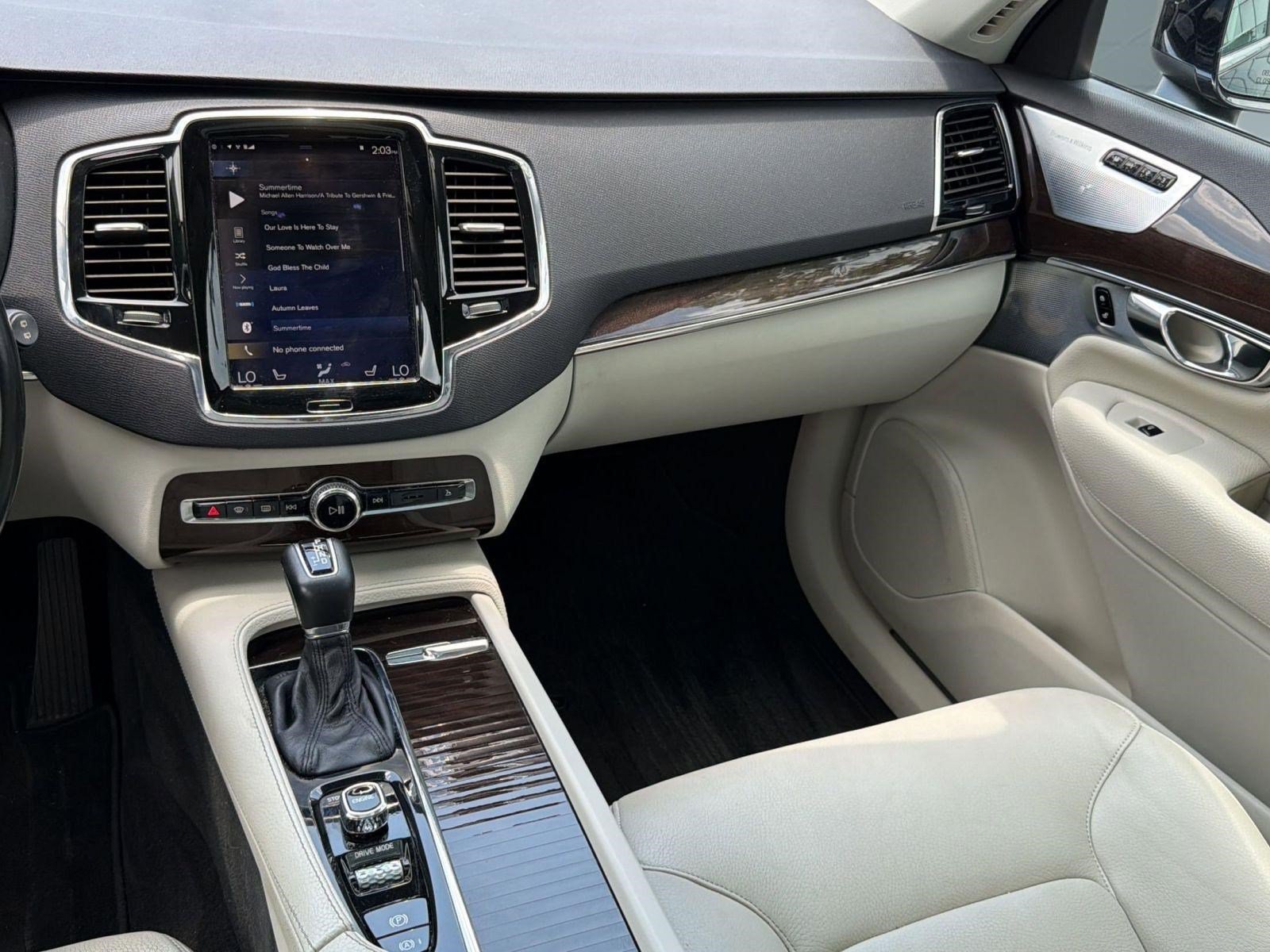 Used 2017 Volvo XC90 T6 Momentum w/ Vision Package AWD/4WD image 26