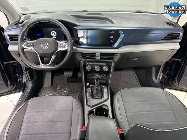 Used 2023 Volkswagen Taos SE w/ Black Wheel Package image 13
