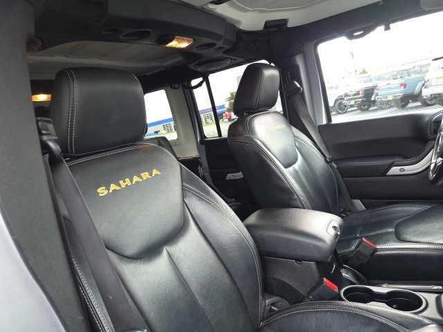 Used 2014 Jeep Wrangler Unlimited Sahara w/ Connectivity Group image 36