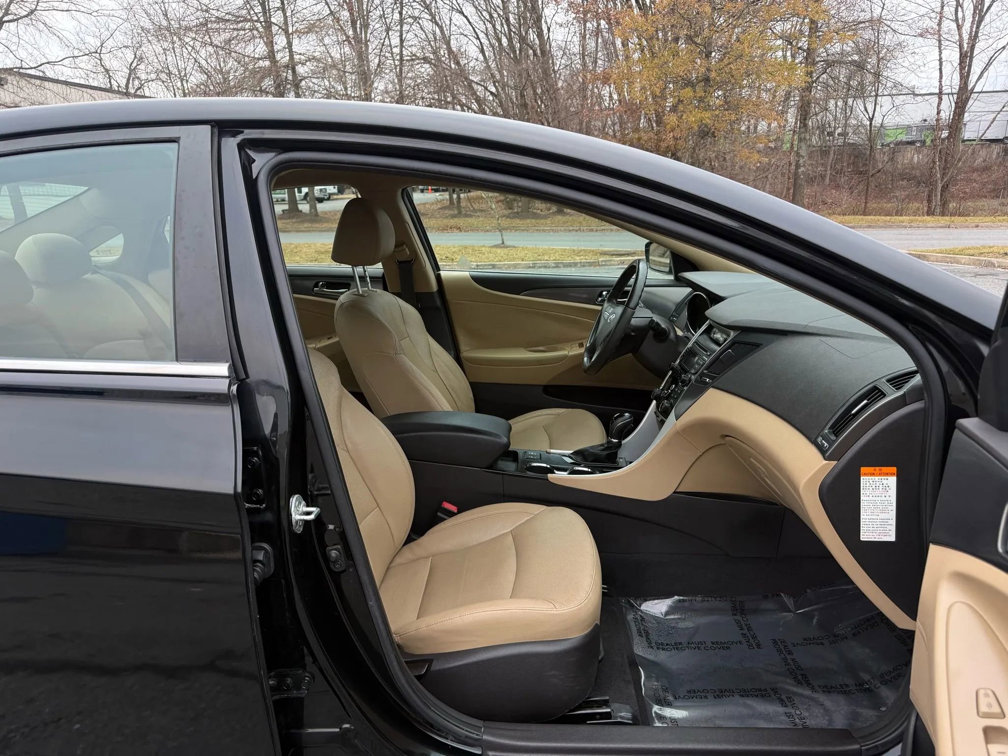 Used 2012 Hyundai Sonata Hybrid w/ Leather Pkg image 24