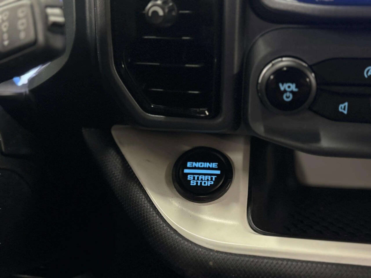 Used 2023 Ford Bronco Sport Heritage w/ Heritage Convenience Package AWD/4WD image 24